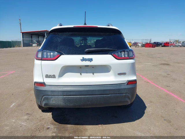 1C4PJMLB8KD112699 Jeep Cherokee Latitude Plus 4x4