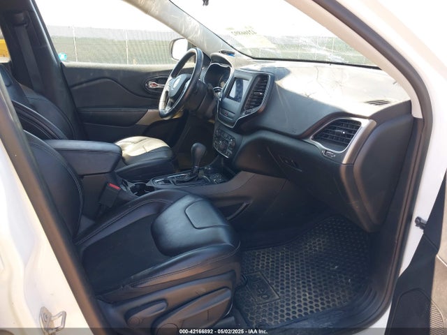 1C4PJMLB8KD112699 Jeep Cherokee Latitude Plus 4x4