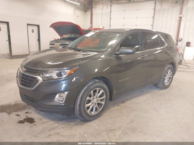 3GNAXJEV0JS584606 Chevrolet EQUINOX LT
