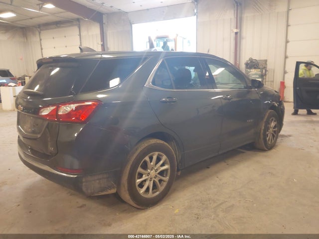 3GNAXJEV0JS584606 Chevrolet EQUINOX LT