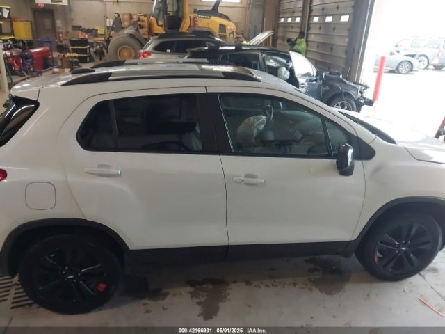 3GNCJPSB6LL221389 Chevrolet Trax Awd Lt