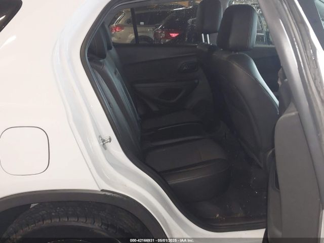 3GNCJPSB6LL221389 Chevrolet Trax Awd Lt