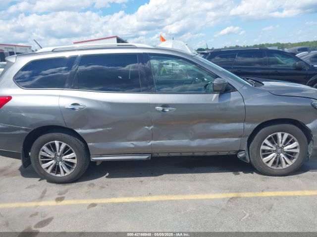 5N1DR2MM9JC614833 Nissan Pathfinder S