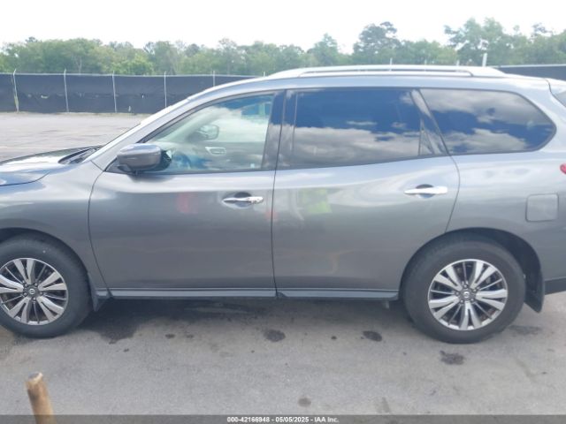 5N1DR2MM9JC614833 Nissan Pathfinder S
