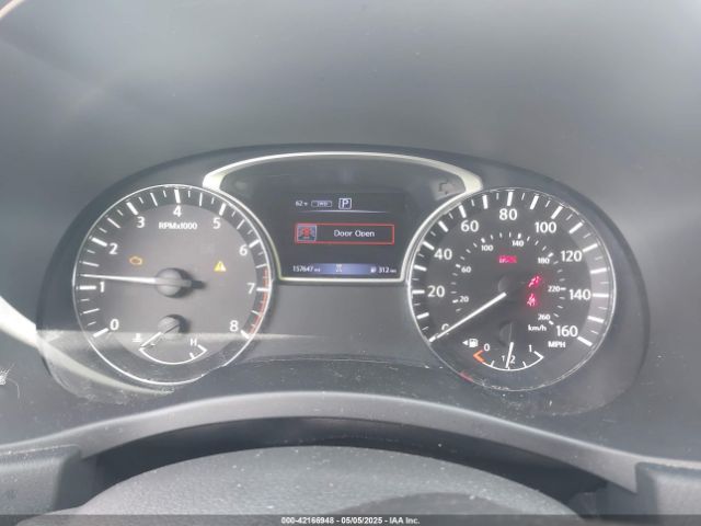 5N1DR2MM9JC614833 Nissan Pathfinder S