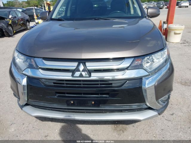 JA4AZ3A37GZ013607 Mitsubishi Outlander Se