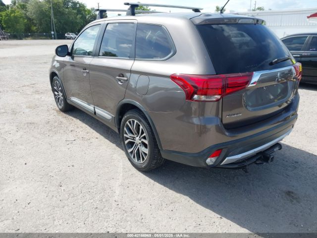 JA4AZ3A37GZ013607 Mitsubishi Outlander Se