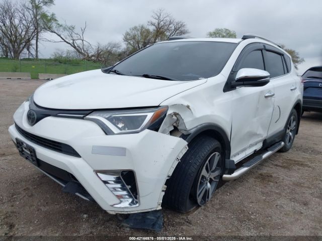 2T3RFREV0JW823121 Toyota Rav4 Xle