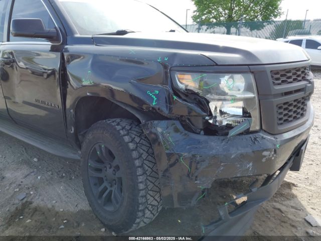 2016 CHEVROLET SUBURBAN 1GNSKHKC8GR223442 Photo 5