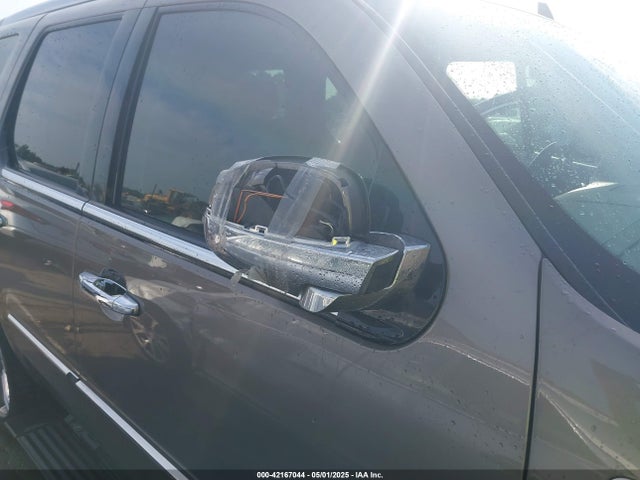 2013 CADILLAC ESCALADE 1GYS4DEF8DR282059 Photo 5