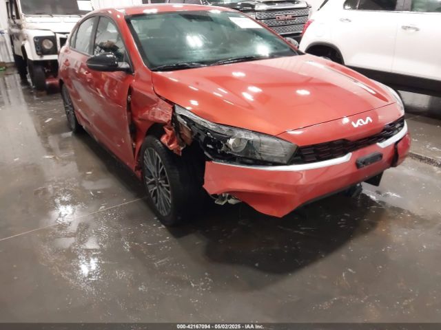 3KPF54AD4PE599104 KIA Forte Gt-line