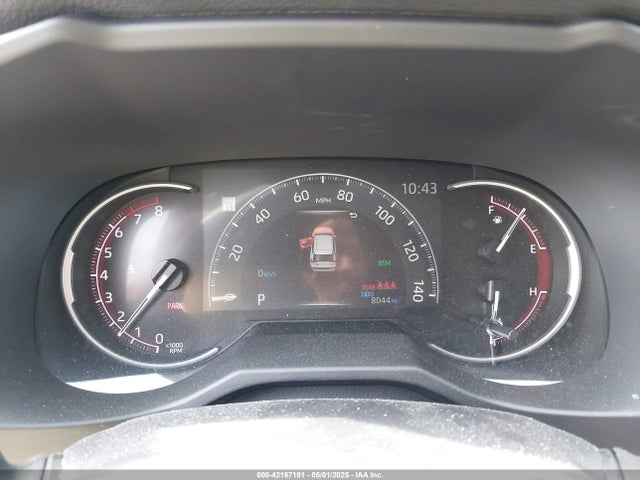 2T3P1RFV4RC481948 Toyota Rav4 Xle