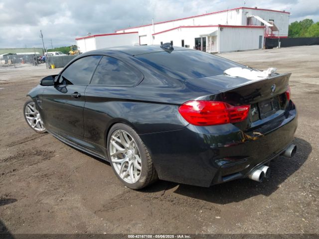 2016 BMW M4 WBS3R9C50GK337094 Photo 2