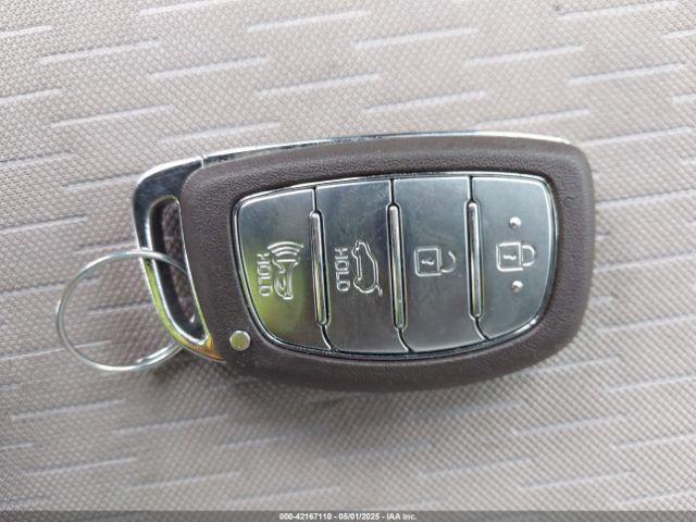 KM8J3CA45KU968178 Hyundai Tucson Value