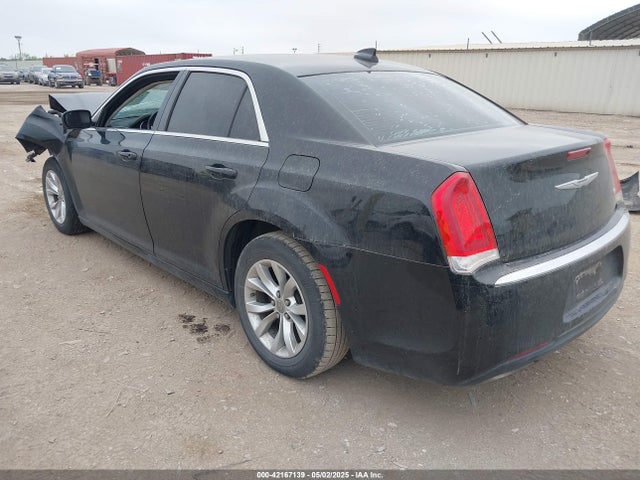 2C3CCAAG3FH893683 Chrysler 300 Limited