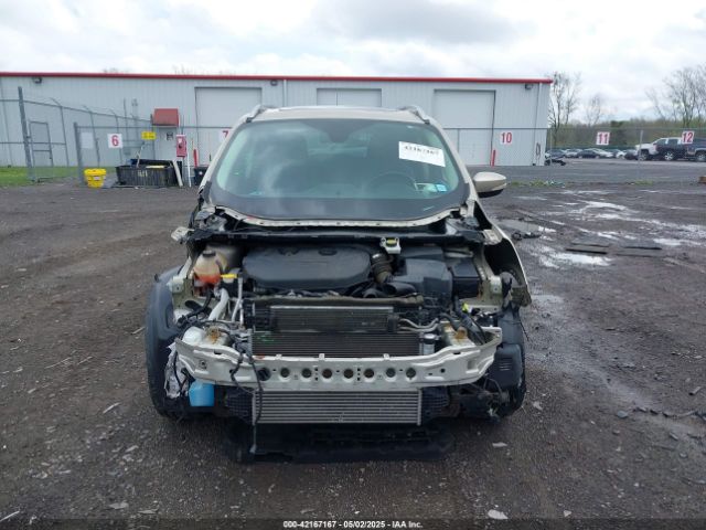 1FMCU9J99HUB50451 Ford Escape Titanium