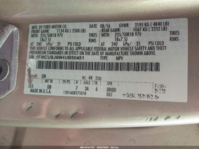 1FMCU9J99HUB50451 Ford Escape Titanium