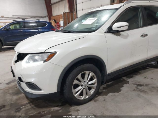 KNMAT2MV2GP614966 Nissan ROGUE SV
