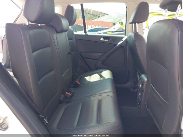 WVGRV7AX1HW500816 Volkswagen Tiguan 2.0t Wolfsburg Edition