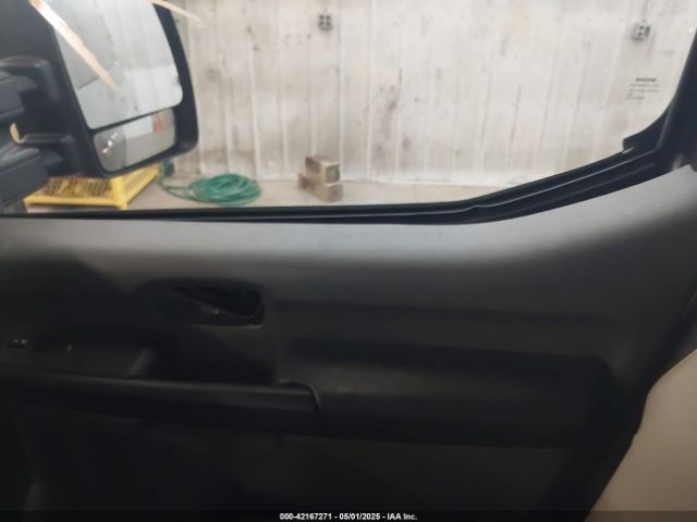 5BZAF0AA4GN854416 Nissan Nv Passenger Nv3500 Hd Sl V8