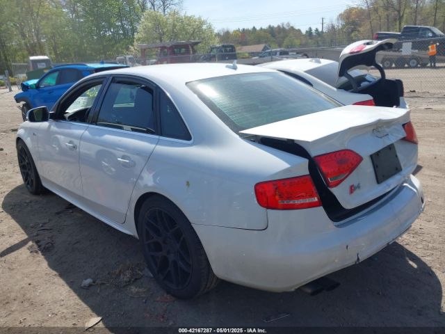 2012 AUDI S4 WAUBGAFLXCA097800 Photo 2