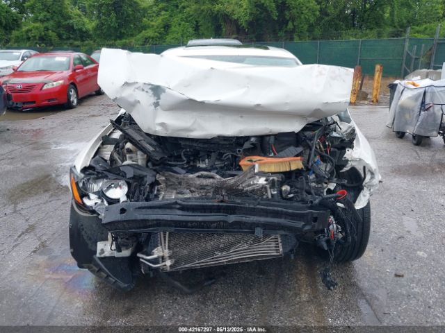 1VWBT7A3XEC046889 Volkswagen Passat 1.8t Se