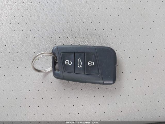 2019 VOLKSWAGEN ATLAS 1V2DR2CAXKC598265 Photo 10
