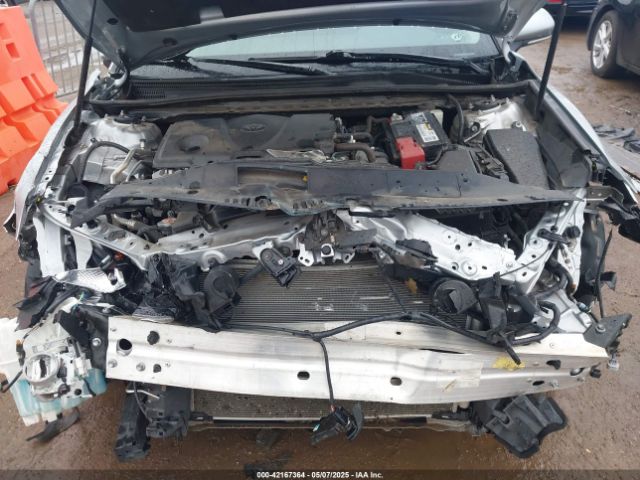 2018 TOYOTA CAMRY 4T1B11HK6JU063062 Photo 9