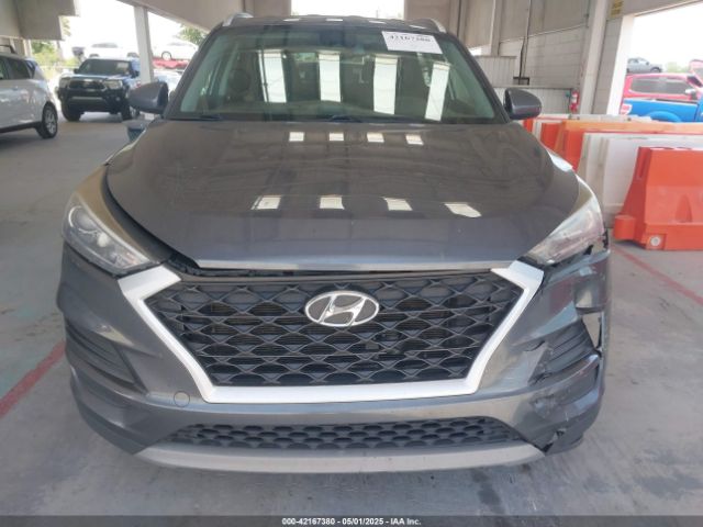 KM8J33AL4KU875529 Hyundai TUCSON SEL