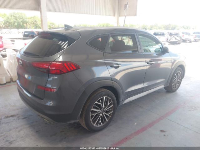 KM8J33AL4KU875529 Hyundai TUCSON SEL