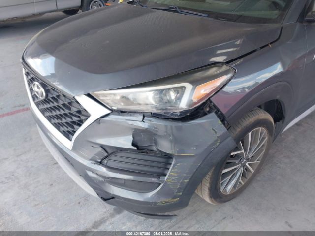 KM8J33AL4KU875529 Hyundai TUCSON SEL