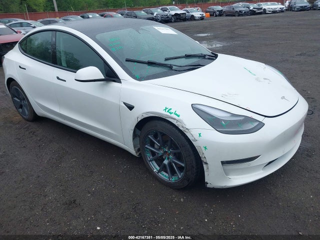 2022 TESLA MODEL 3 5YJ3E1EB7NF257440 Photo 0