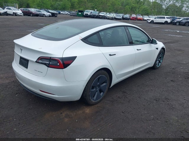 2022 TESLA MODEL 3 5YJ3E1EB7NF257440 Photo 3