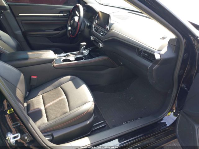1N4BL4CW1PN358296 Nissan Altima Sr Intelligent Awd