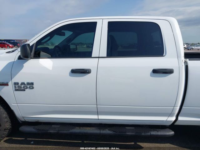 1C6RR7ST3KS688104 RAM 1500 Classic Tradesman  4x4 6'4 Box