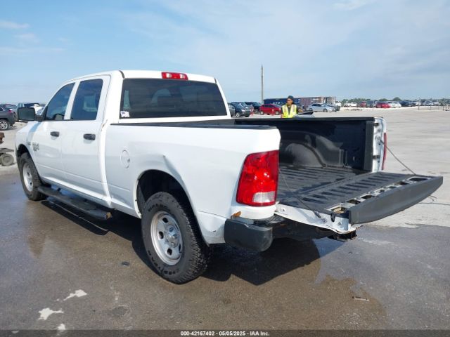 1C6RR7ST3KS688104 RAM 1500 Classic Tradesman  4x4 6'4 Box