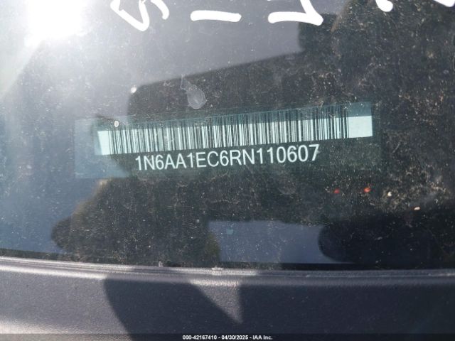 1N6AA1EC6RN110607 Nissan Titan Sv 4x4