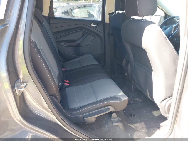 1FMCU9G99EUB13371 Ford ESCAPE SE