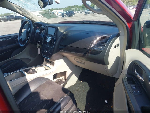 2C4RC1CG9ER239623 Chrysler Town & Country Touring-l 30th Anniversary