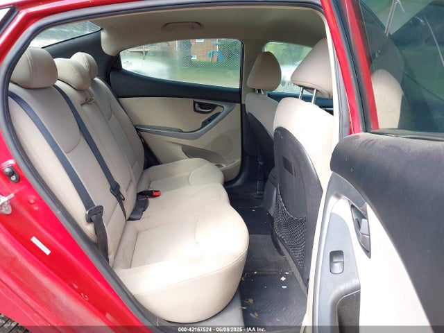 KMHDH4AE6EU030983 Hyundai ELANTRA SE