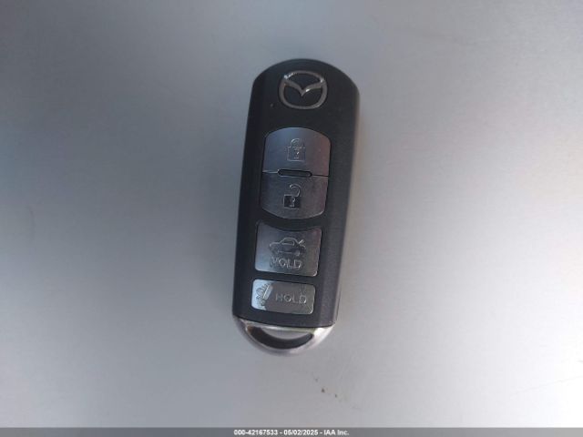 JM1BM1U78E1189394 Mazda Mazda3 I Sport
