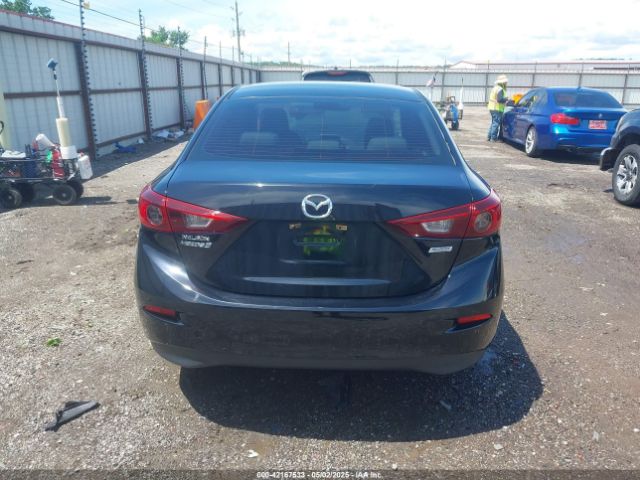 JM1BM1U78E1189394 Mazda Mazda3 I Sport