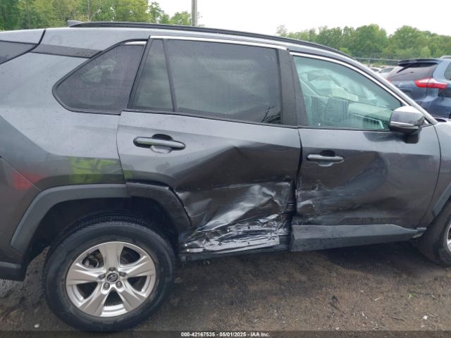 2T3P1RFV8LC090423 Toyota Rav4 Xle