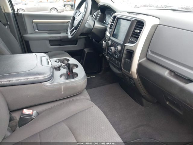 1C6RR7GT4LS140915 RAM 1500 Classic Warlock  4x4 6'4 Box