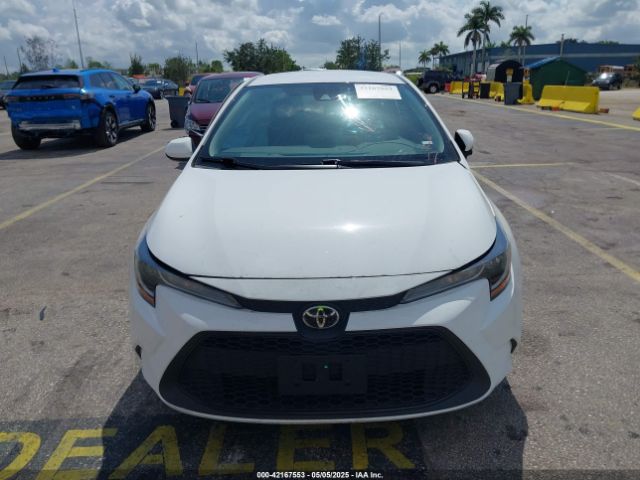 5YFEPMAE0NP358957 Toyota COROLLA LE