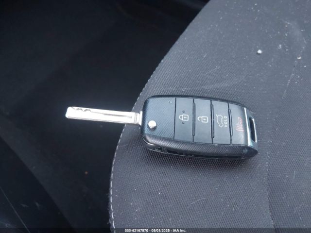 KNDJN2A22J7573914 KIA Soul