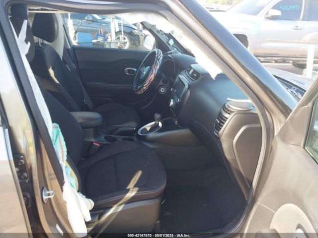 KNDJN2A22J7573914 KIA Soul