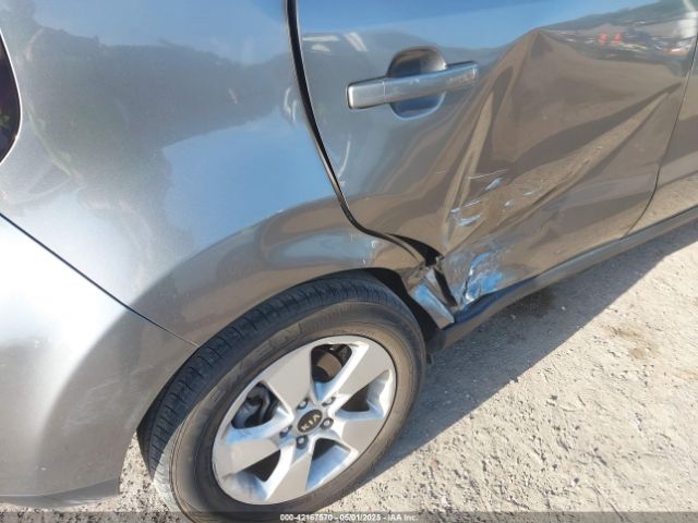 KNDJN2A22J7573914 KIA Soul