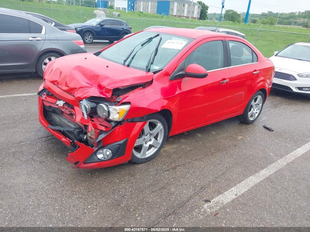 1G1JE5SB9F4120181 Chevrolet Sonic Ltz Auto