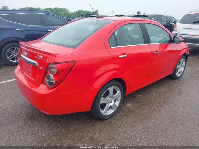1G1JE5SB9F4120181 Chevrolet Sonic Ltz Auto